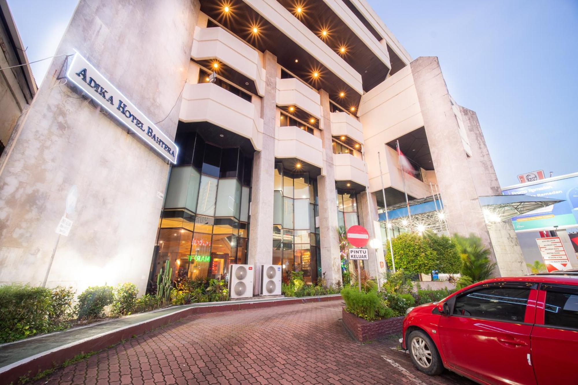 Adika Hotel Bahtera Klandasan Kecil Exterior photo
